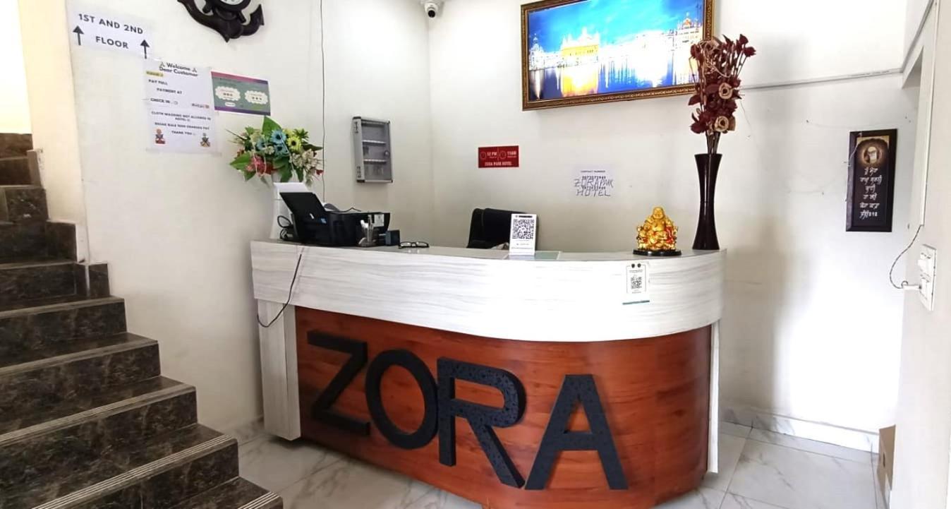 Zora Park Luxury Rooms Visakhapatnam Luaran gambar